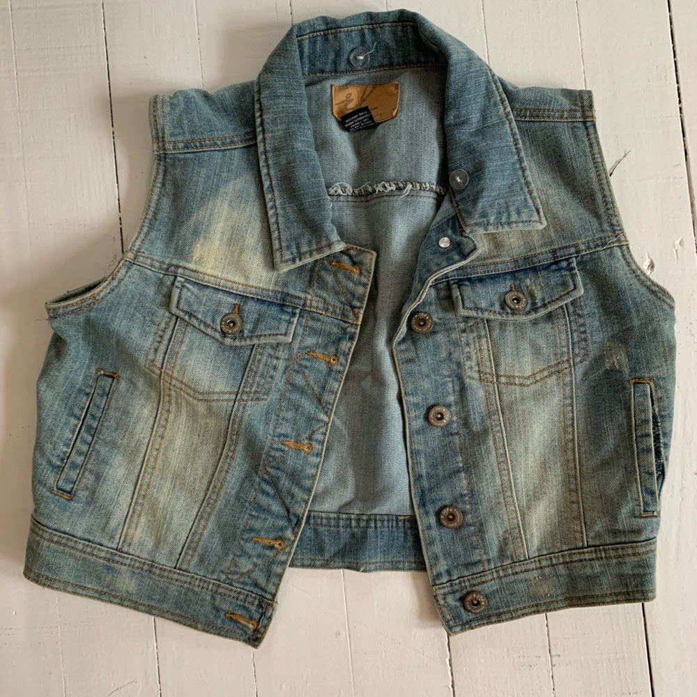 New Jean vest Small